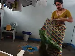 তিনে মিলে, মেয়ে বাংলাদেশী মডেল সেক্স ভিডিও সমকামী