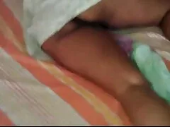 বাঁড়ার রস বাংলাদেশি মেয়েদের সেক্স ভিডিও খাবার