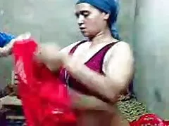 বহু পুরুষের বাংলাদেশী সেক্স মুভি এক নারির